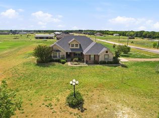 101 Cheyenne Trl, Trenton, TX 75490