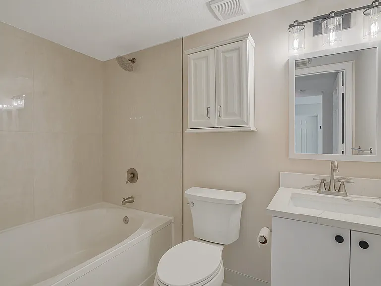 611 Villa Cir — Photo 21
