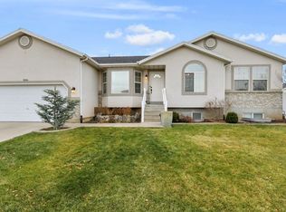 1556 N 300 E, Layton, UT 84041