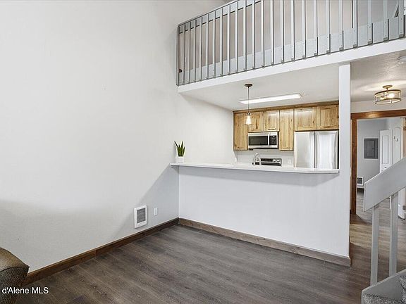 5th image of 848 N Chase Rd APT 205