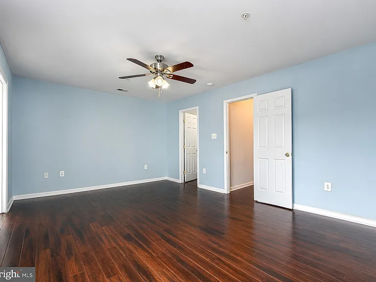 21362 Jettison Dr — Photo 35