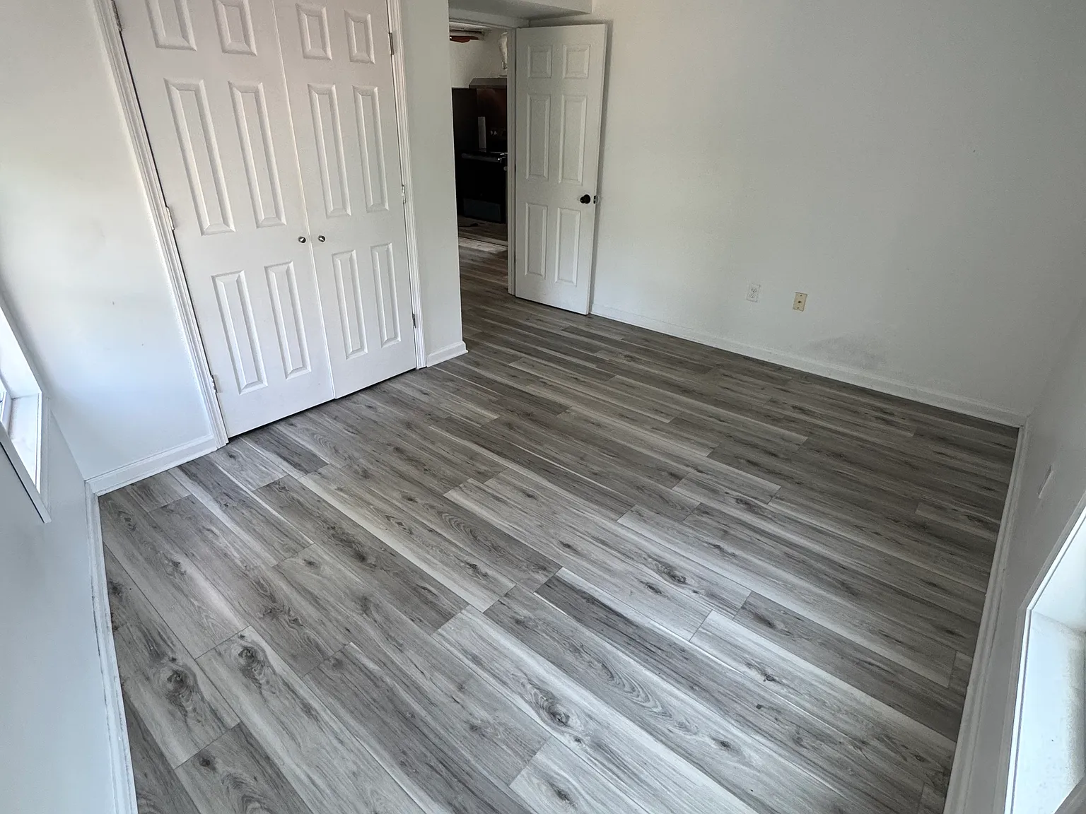 4 bed, 1900 sqft, $3,400 — Photo 2