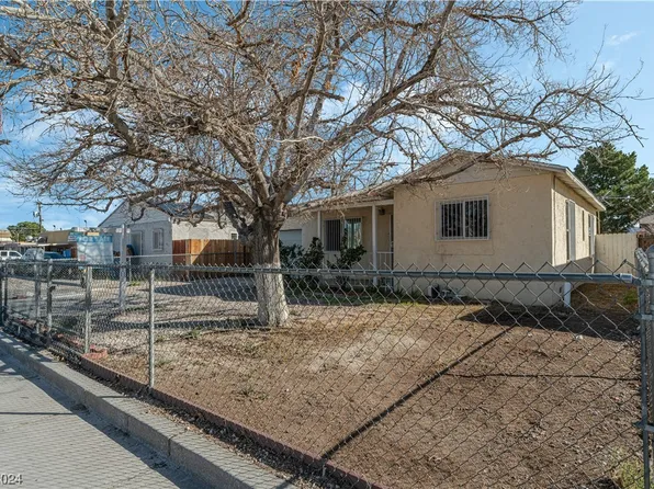 244 Cervantes St, Las Vegas, NV 89101