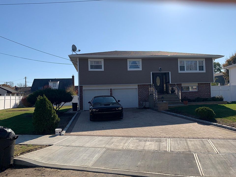1st image of 3 Shari Ct