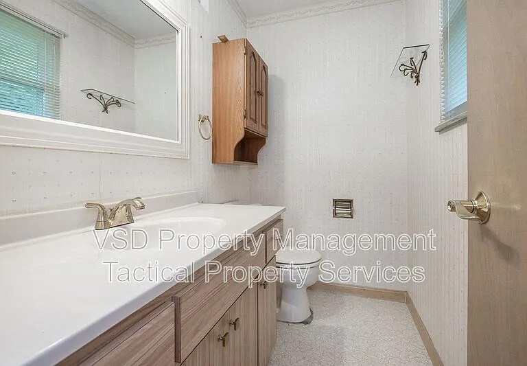 6188 Cabrini Ln — Photo 9