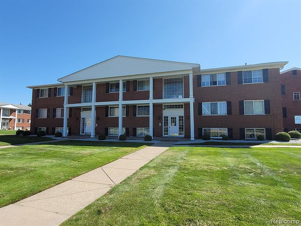1st image of 8200 Crestview Dr APT 8
