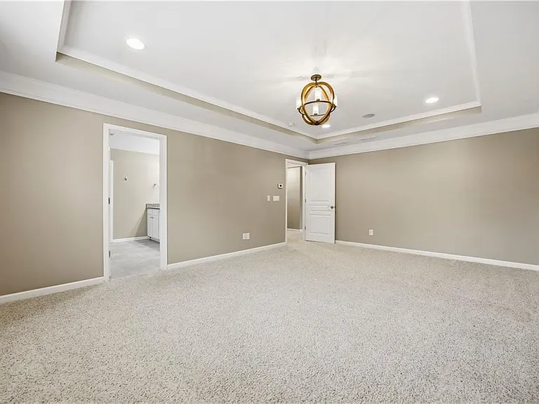 2002 Blossom Hill Dr — Photo 18