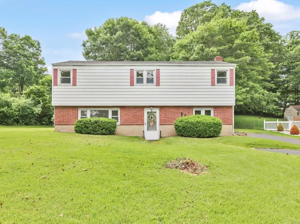 4 South Ridgeland Road, Wallingford, CT 06492