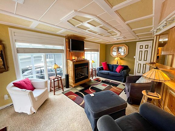 2nd image of 7 Timber Cove Dr #7