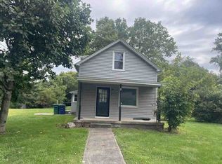 58 North St, Westville, IN
