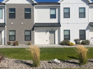 1382 Pinecrest Trl, Ammon, ID 83406
