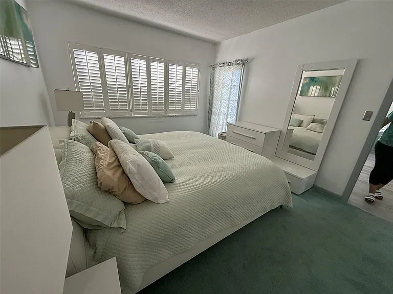 4117 Bougainvilla Dr #415 — Photo 3