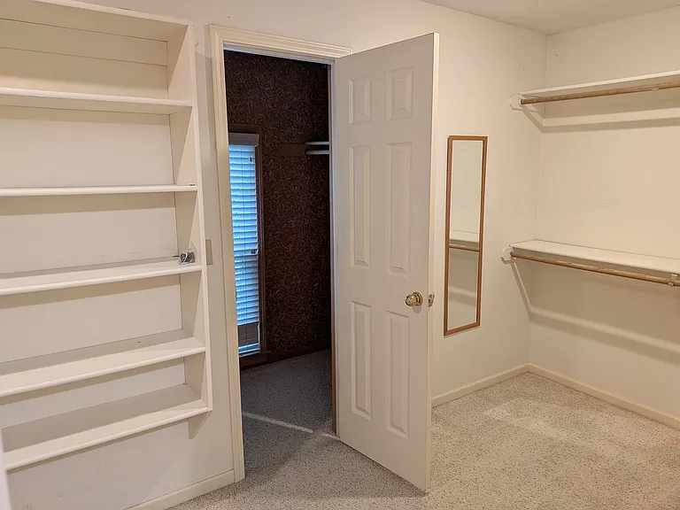 13115 Kessler St — Photo 28