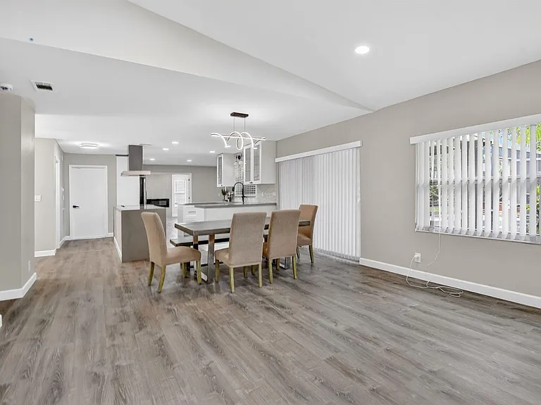 3068 NW 25th Way — Photo 7