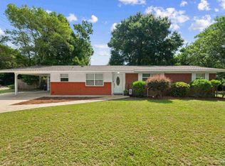 7220 Schwab Dr, Pensacola, FL 32504
