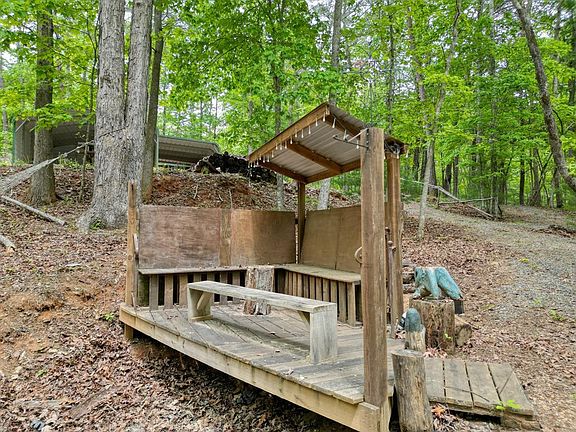 3rd image of 85 Cold Springs Rd