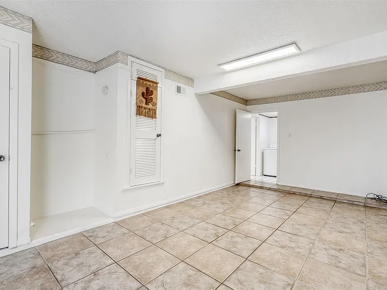 6601 Skycrest Dr — Photo 13