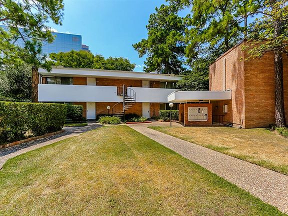 2nd image of 513 S Post Oak Ln APT 10