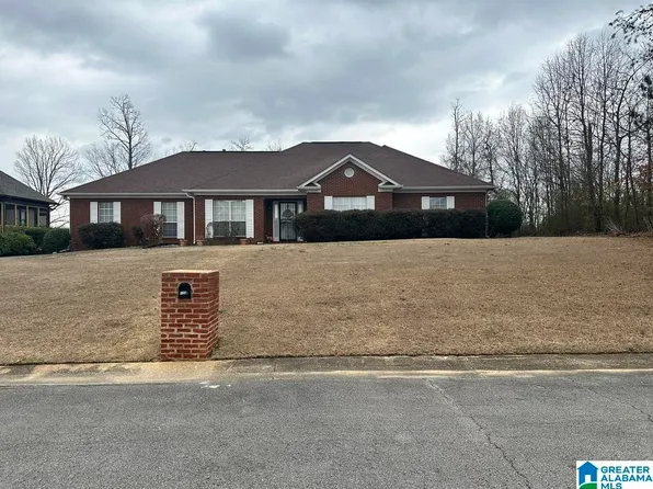 1136 14th Ave, Pleasant Grove, AL 35127