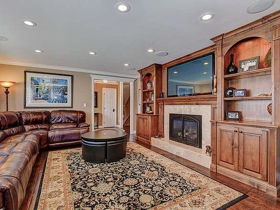 5th image of 1216 Rockhaven Dr