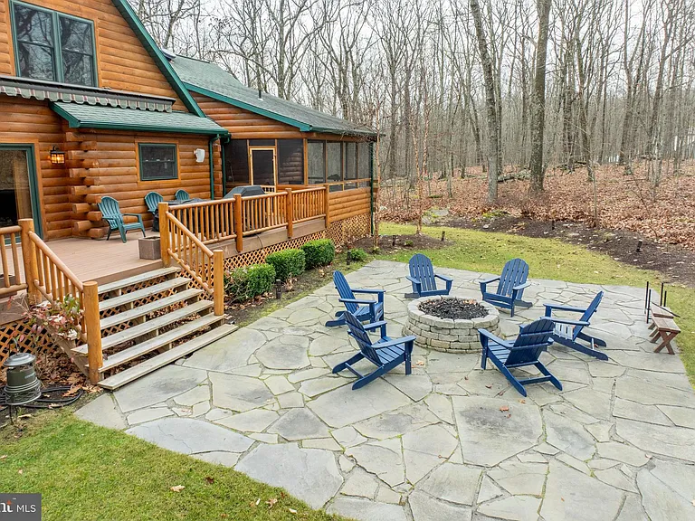 1212 Acacia Dr — Photo 5