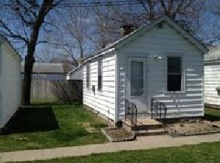 1325 Army Post Rd APT 1, Des Moines, IA 50315