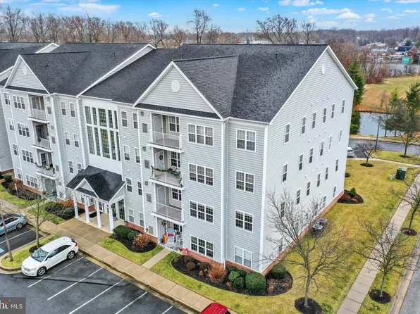 572 Hopkins Landing Dr #572, Baltimore, MD 21221