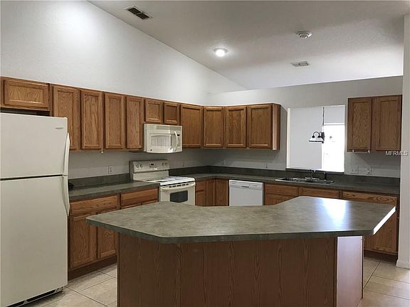 5th image of 7904 Sugar Pine Blvd
