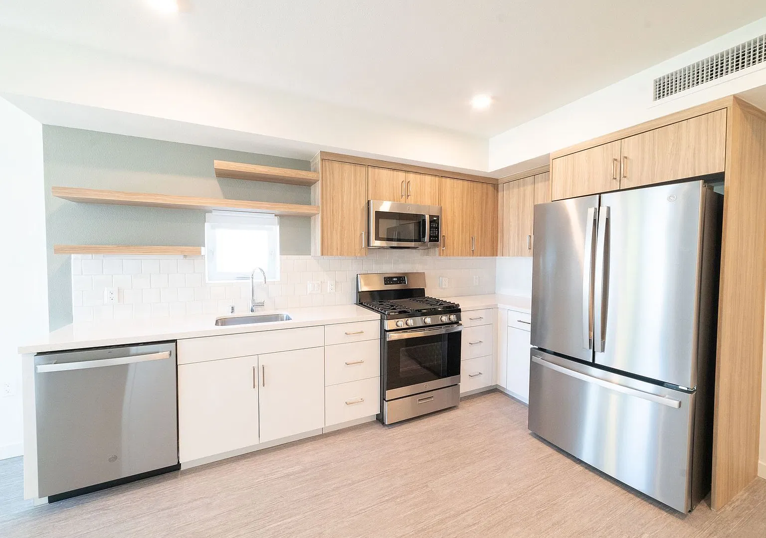 The Kittredge — Photo 1
