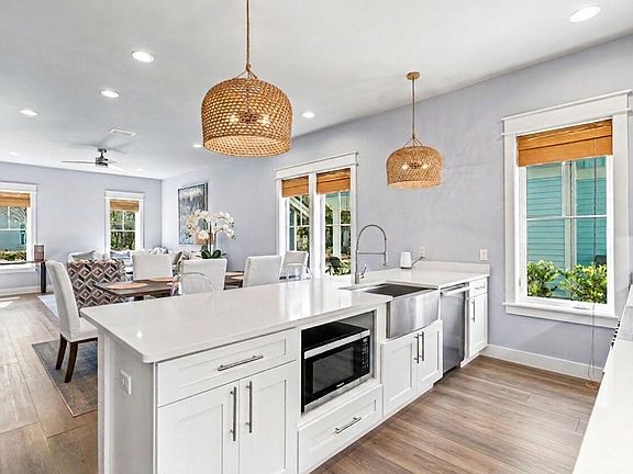 4th image of 134 Redbud Ln