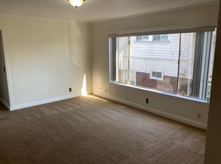 1127 W St APT 4, Sacramento, CA