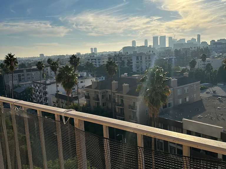 100 S Doheny Dr #923 — Photo 25