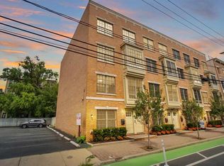 320 Grand St #1, Jersey City, NJ 07302