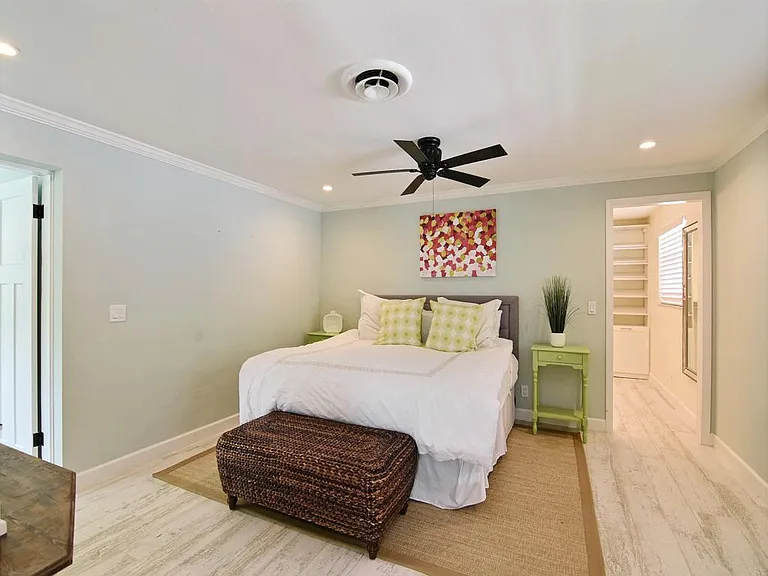 610 Honeysuckle Ln — Photo 16