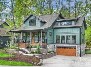 4001 Carmel Forest Dr, Charlotte, NC 28226
