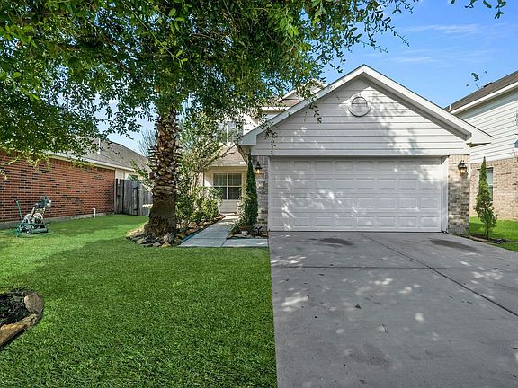 2nd image of 21902 Paril Creek Dr