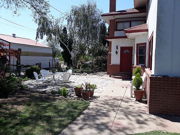 4th image of 14625 E Le Grand Rd