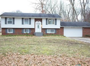 8435 Kindheart Rd, Sylvania, OH 43560