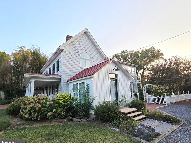 119 Watson Rd — Photo 39