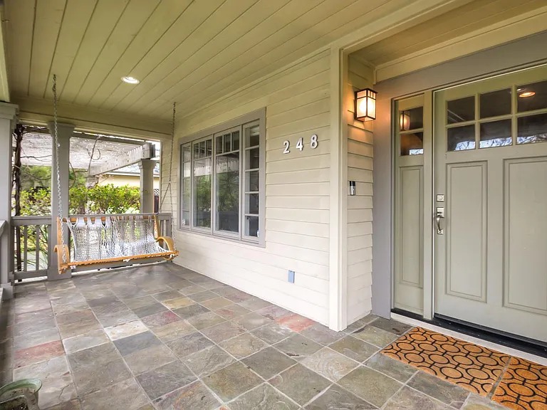 248 Valley St — Photo 2