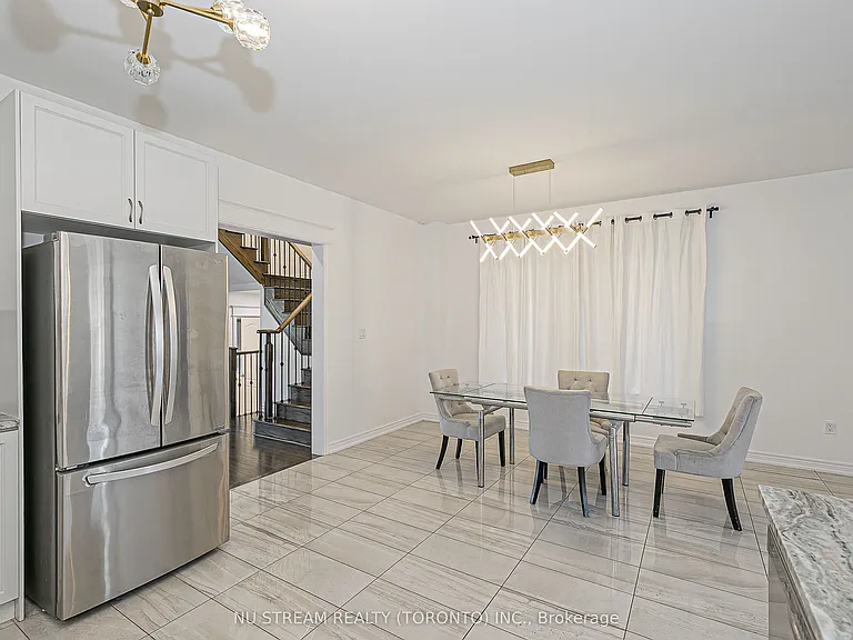 194 Paradelle Dr — Photo 18