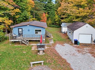 1108 Monck Rd, Ramara, ON L3V0P6