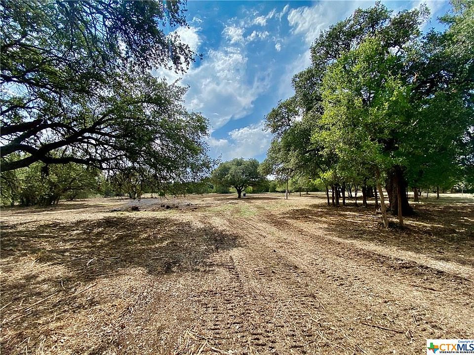 2nd image of 201 Farris Ranch Rd
