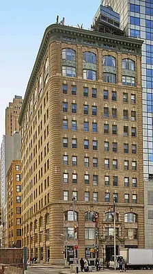 Rented by Tabak Real Estate | media 16