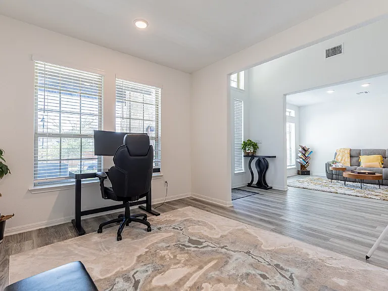2332 Giona Pl — Photo 10