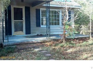 5320 Farrington Rd, Chapel Hill, NC 27517