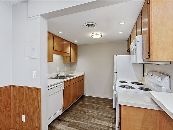 2nd image of 3550 S Pennsylvania St APT G2