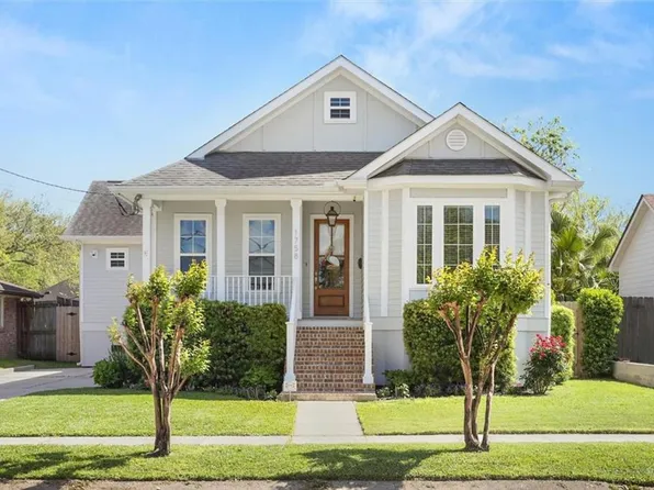 1758 Burbank Dr, New Orleans, LA 70122