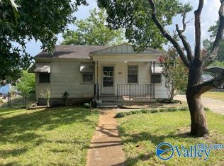 807 Crestline Rd NW, Huntsville, AL 35816