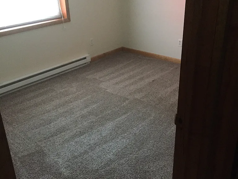 Hickory Estates — Photo 10